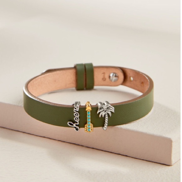 Cheers 🥂 KEEP Collective Charm - Picture 1 of 15